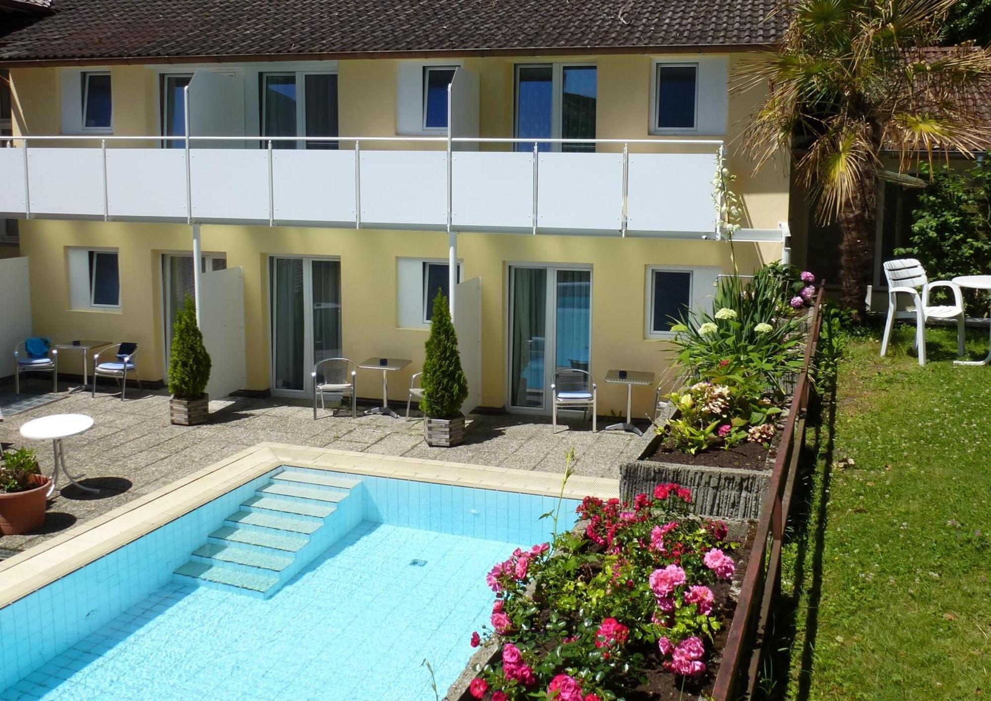 Hotel Alpenblick Garni Uberlingen Exterior foto